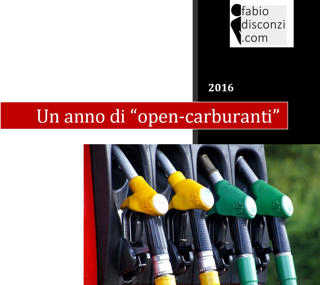 Copertina del rapporto "Un anno di open-carburanti".