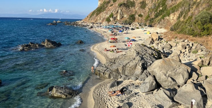 Spiaggia Paradiso del Sub - Scoglio del Leone